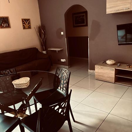 Brown Apartment Sanremo Exterior photo