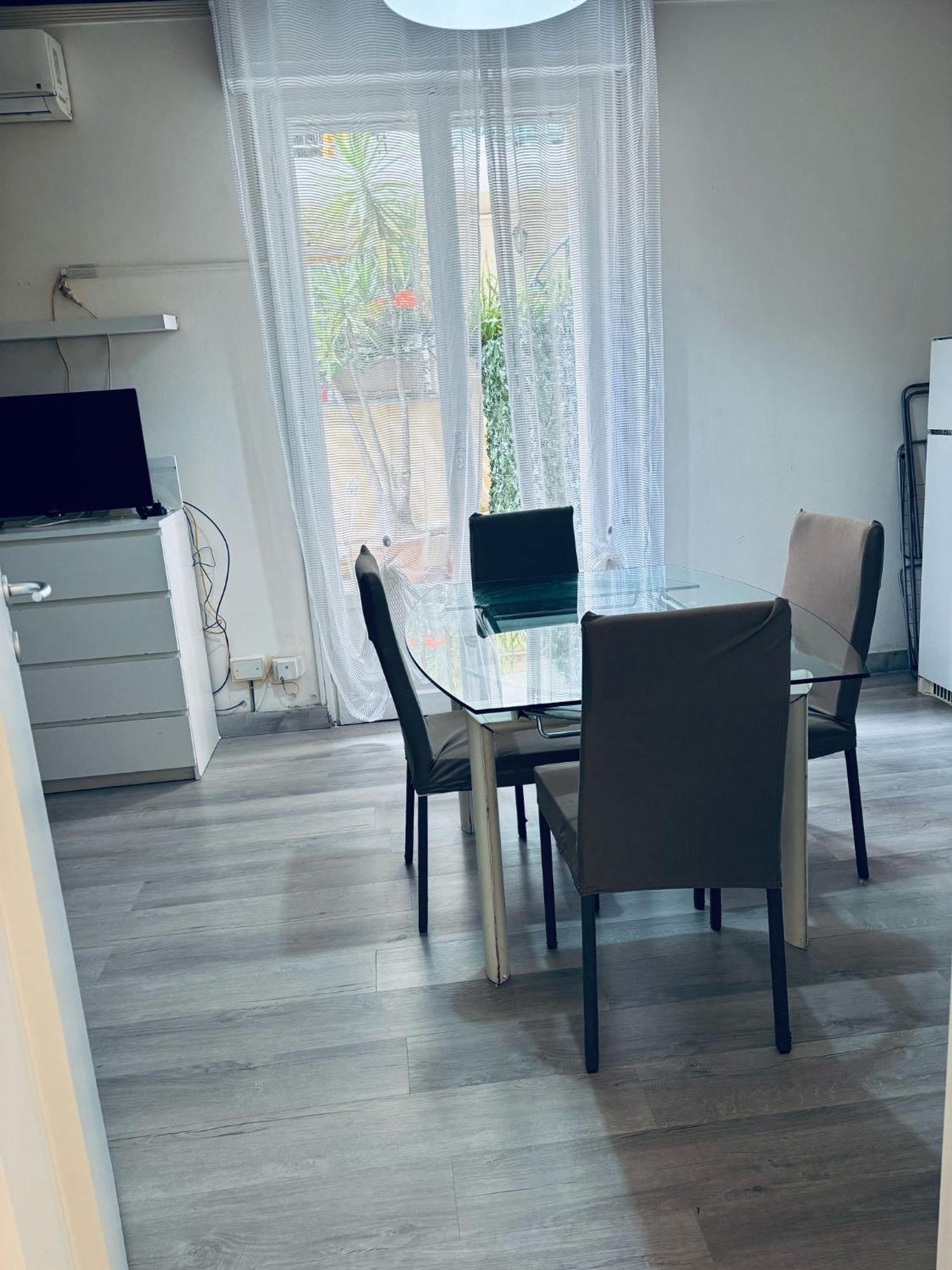 Brown Apartment Sanremo Exterior photo