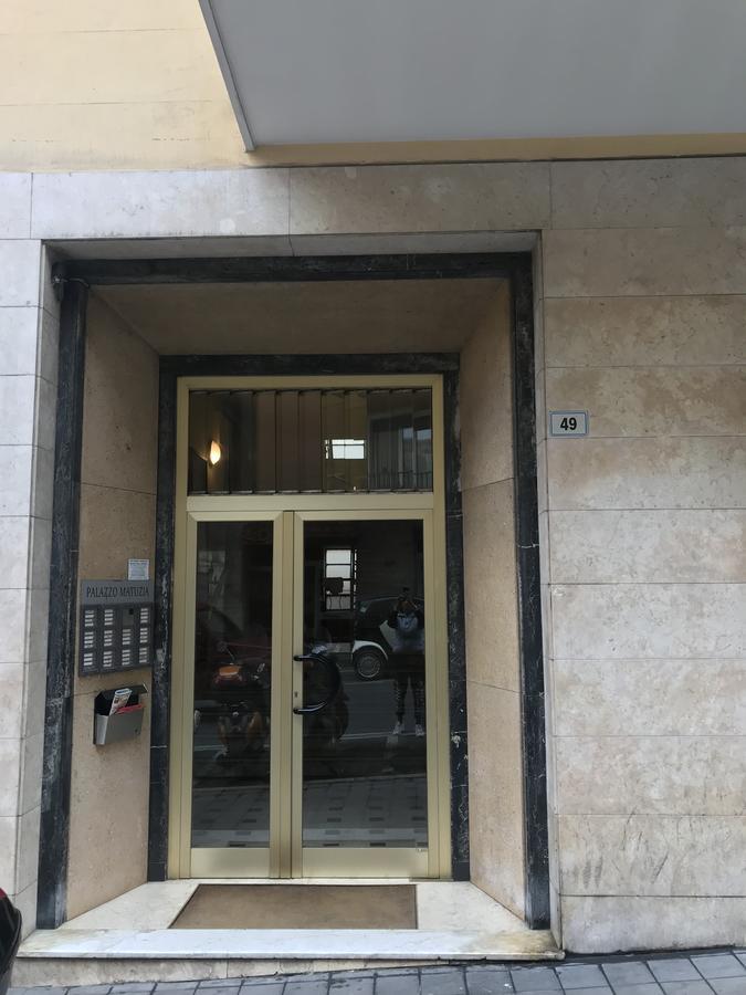 Brown Apartment Sanremo Exterior photo
